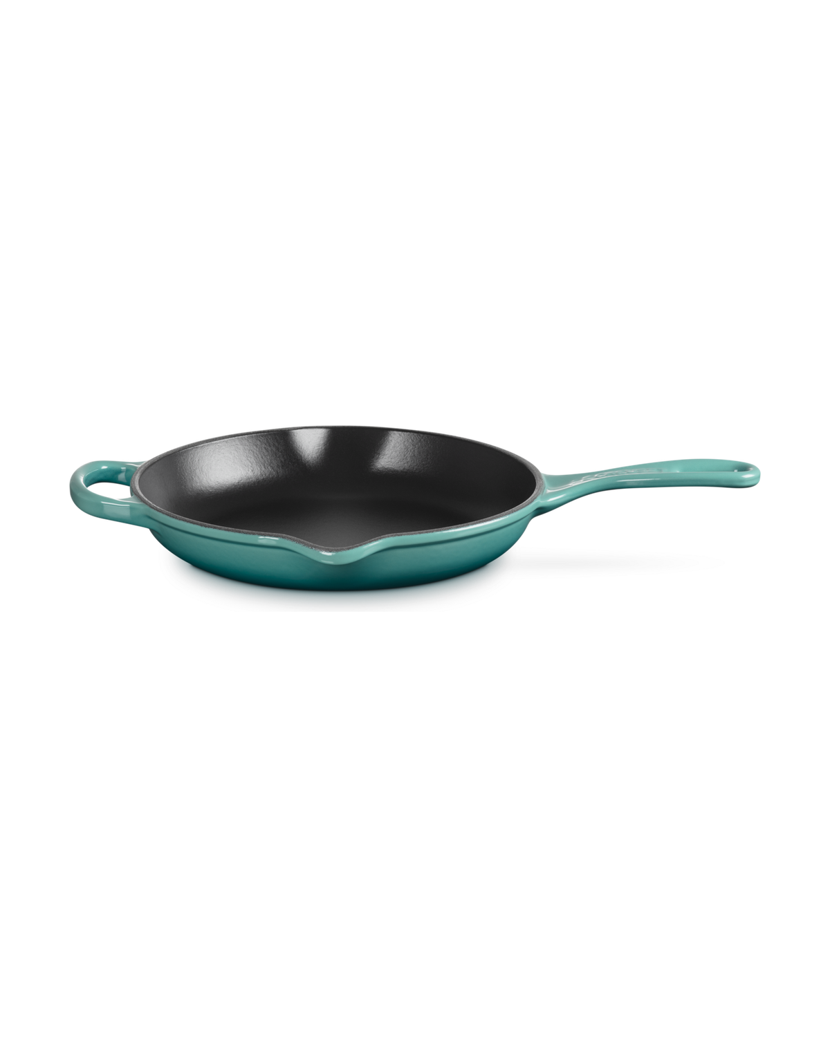 Le Creuset Cast Iron Round Skillet – Bleu Riviera