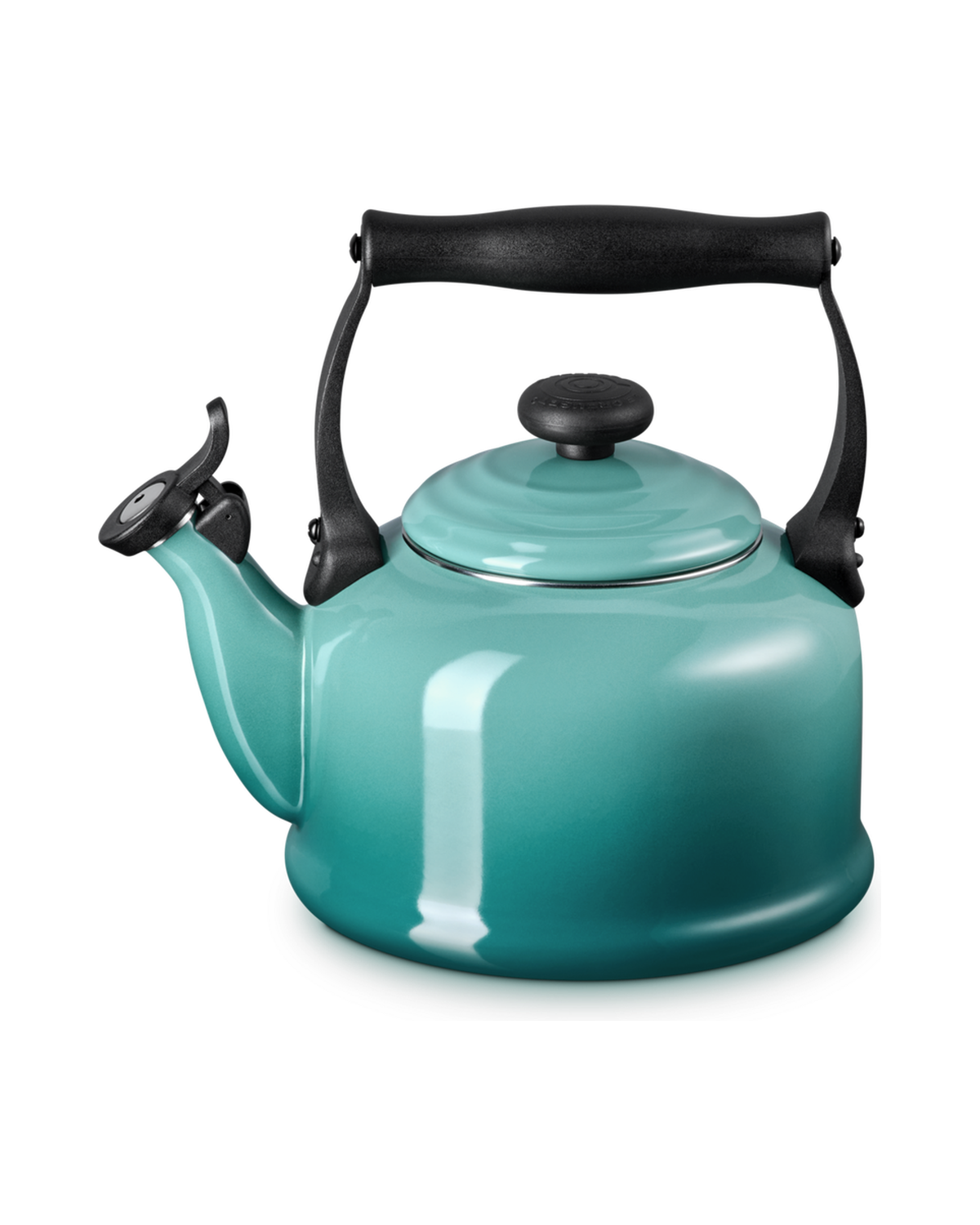 Le Creuset Traditional Kettle – Bleu Riviera